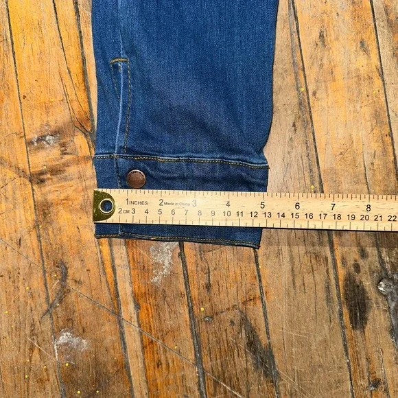 Vibrant Denim Cargo Overalls Women's Size 9 Blue Pockets Button Hem Outdoor - Picture 6 of 8